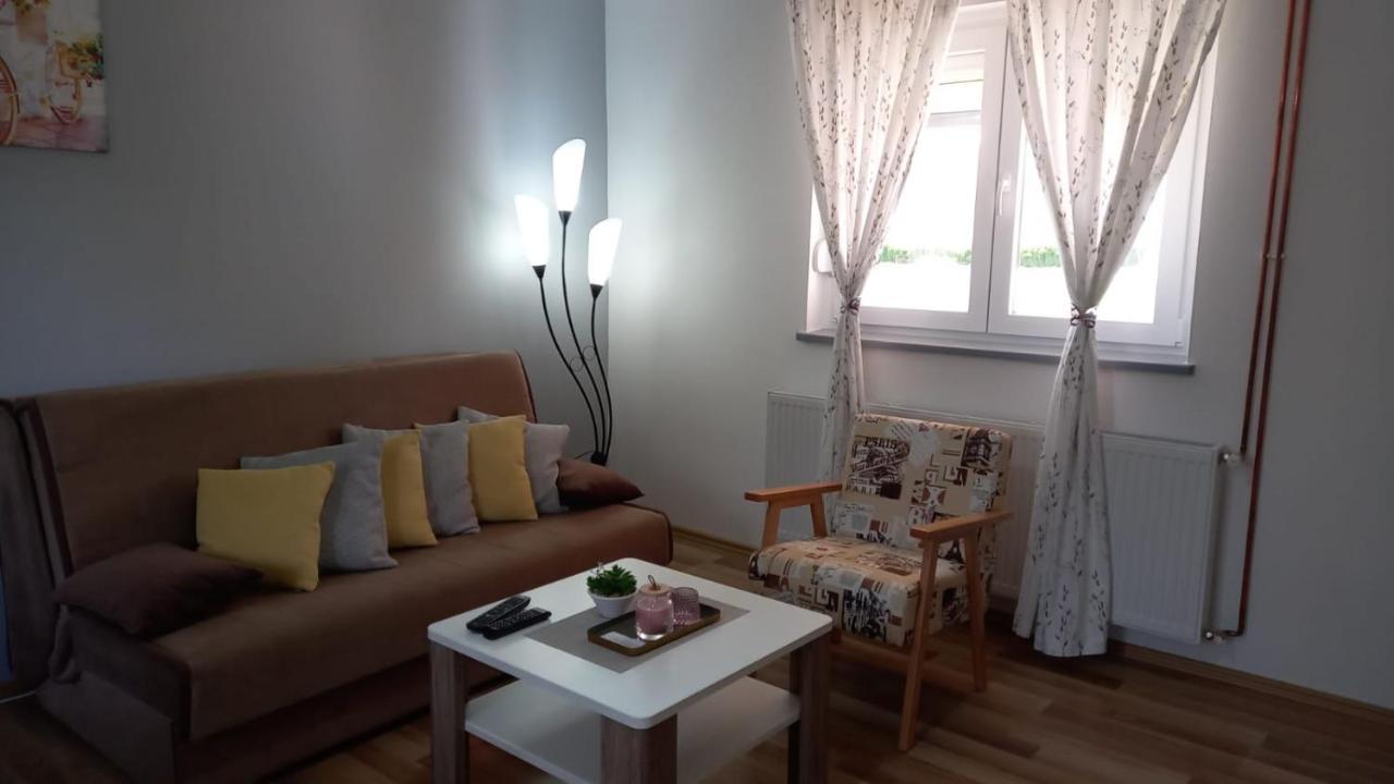 Apartment Rosie Smoljanac Ngoại thất bức ảnh