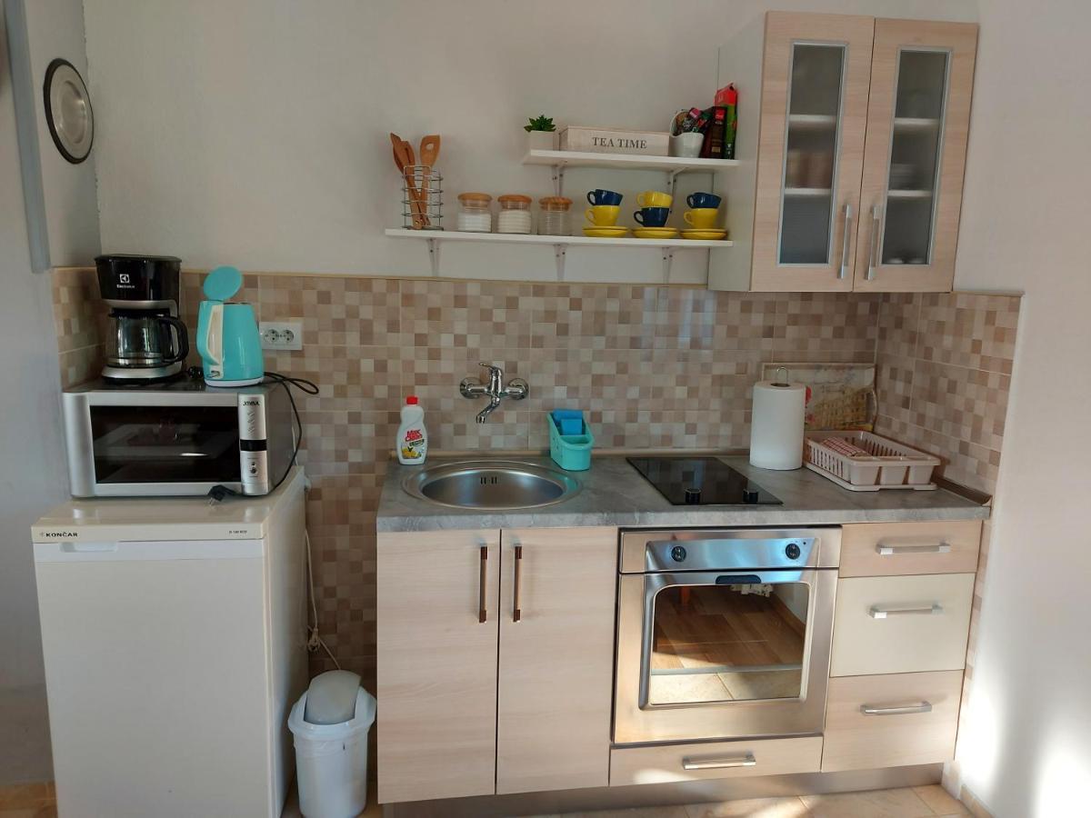 Apartment Rosie Smoljanac Ngoại thất bức ảnh